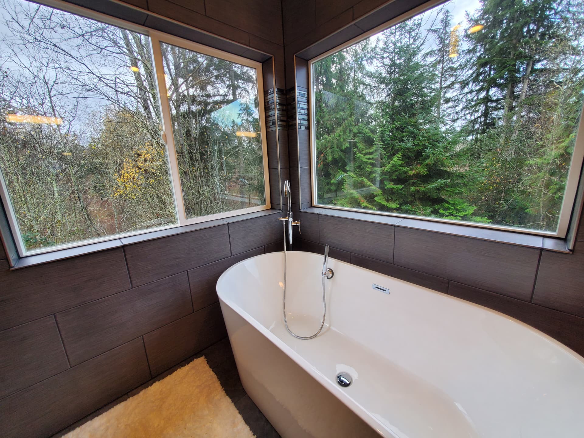 Fixtures & Installs